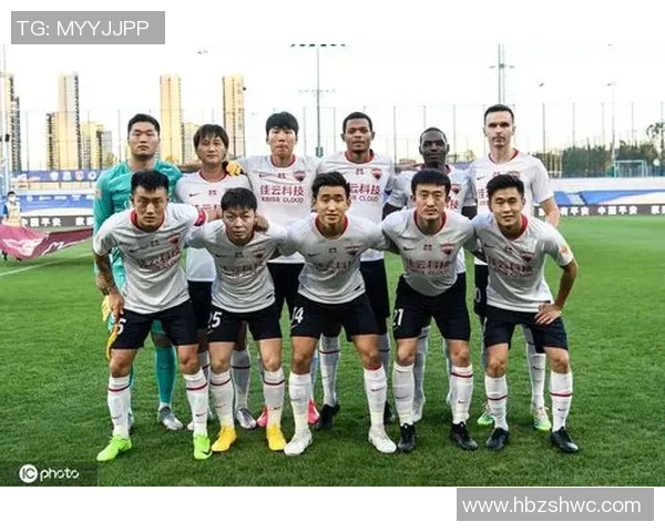 重庆足球队阵地战战术解析与球队未来发展展望